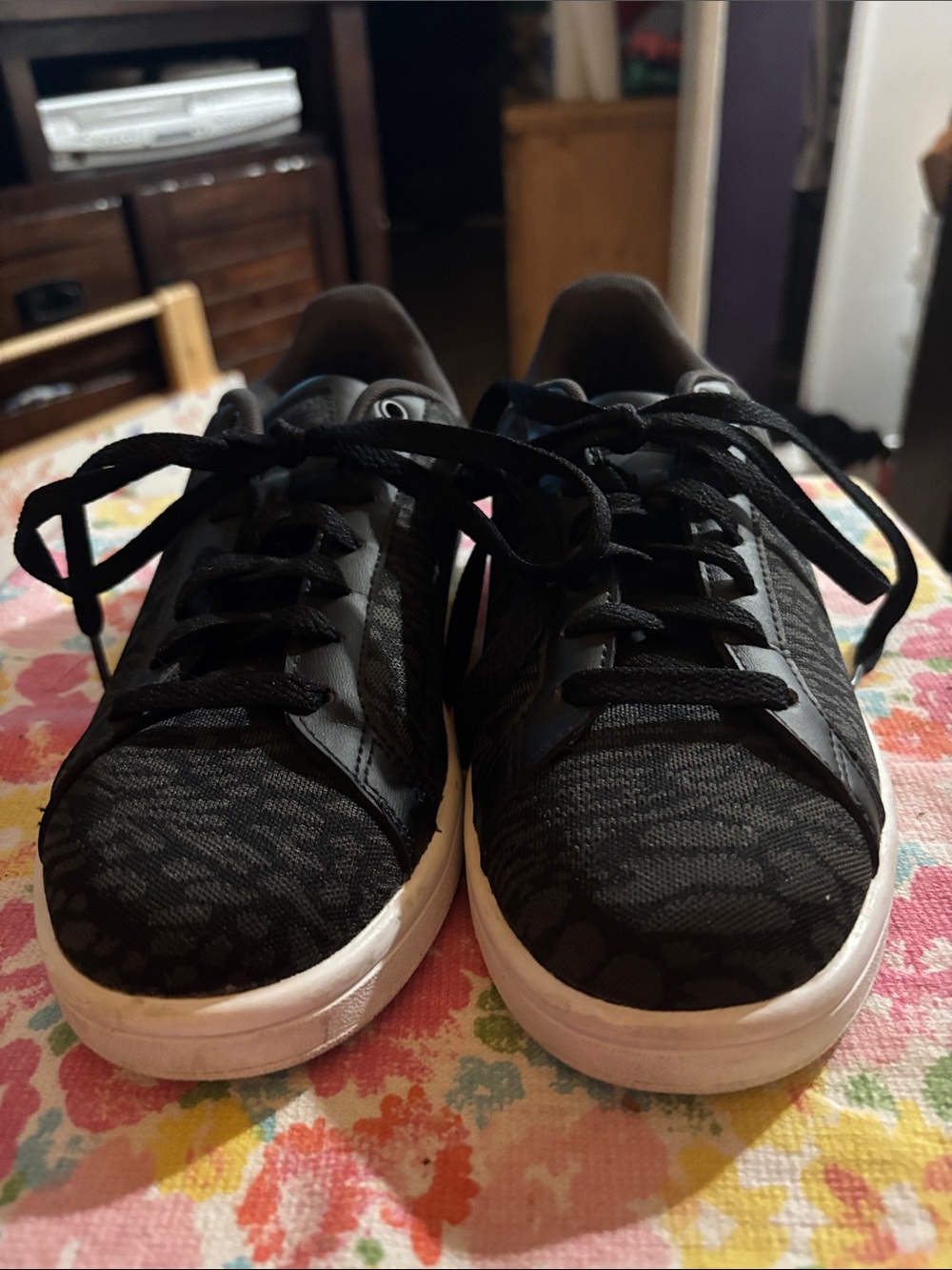 Men's Black Knit Lace-Up Sneakers